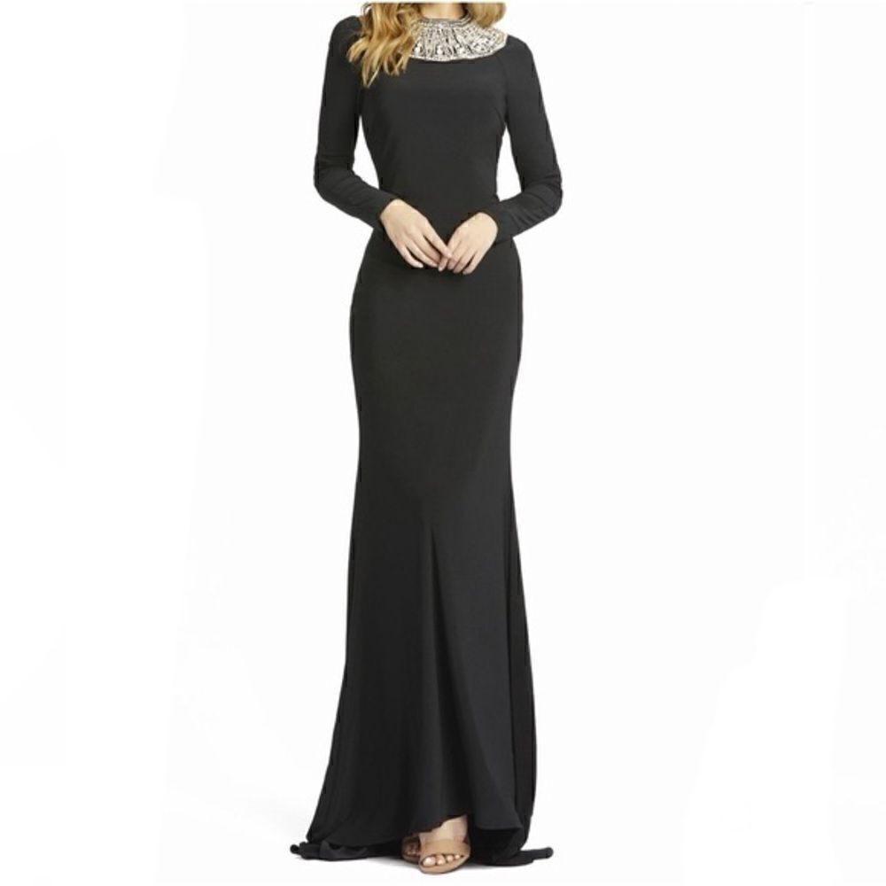 NWT Mac Duggal Black Embellished Beaded Collar Long Sleeves Jersey Gown